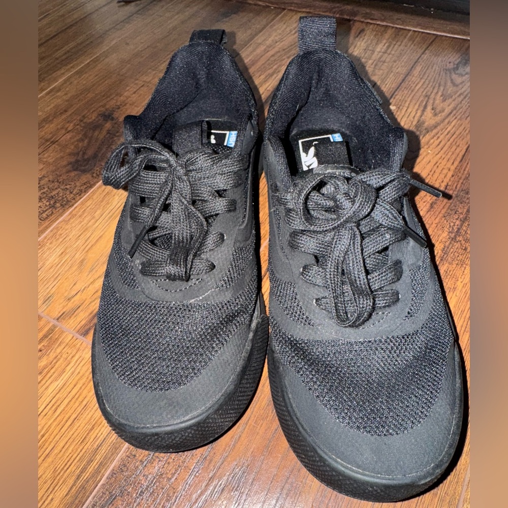 Women’s vans size 8